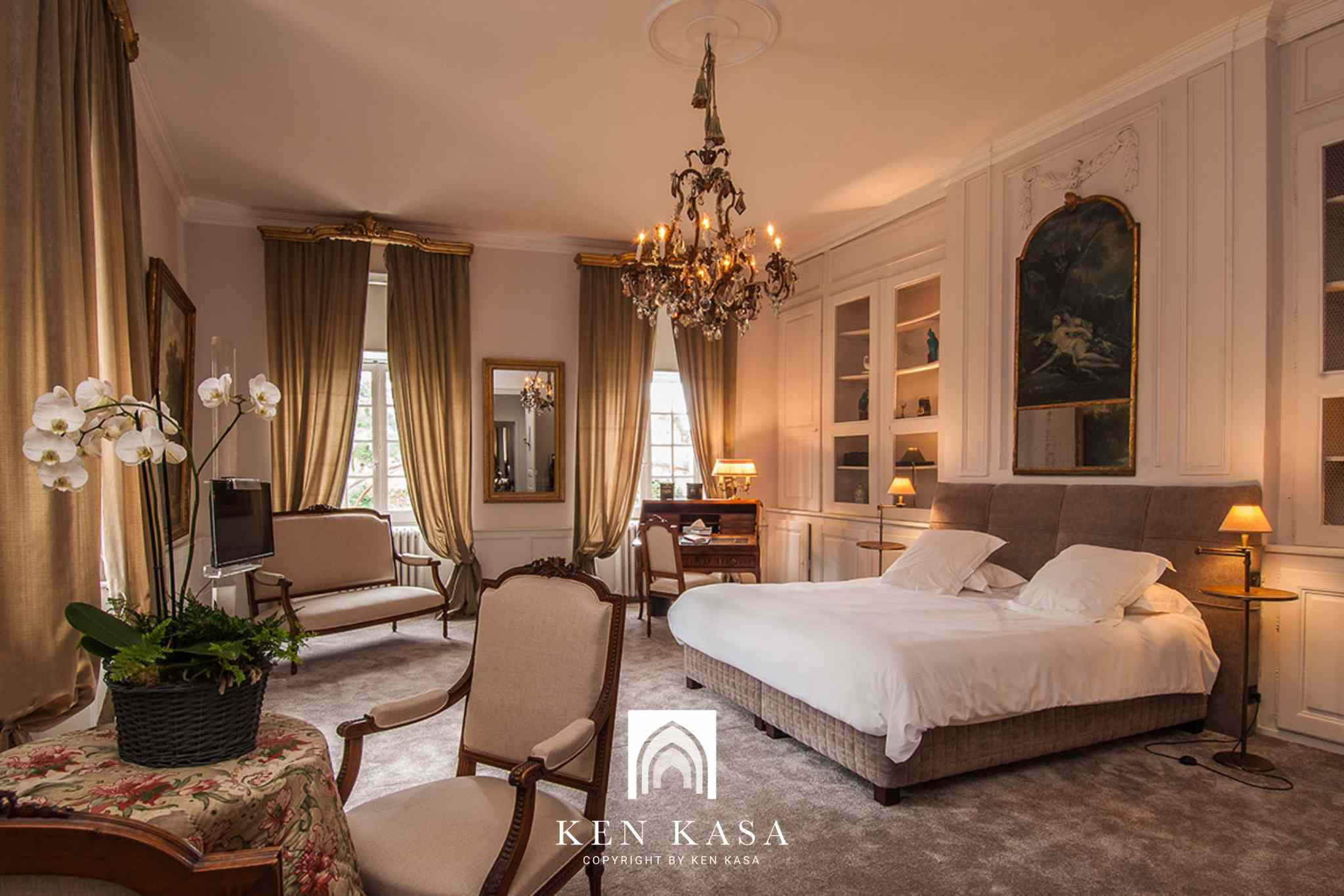 Kh&ocirc;ng gian thiết kế của ph&ograve;ng suite 